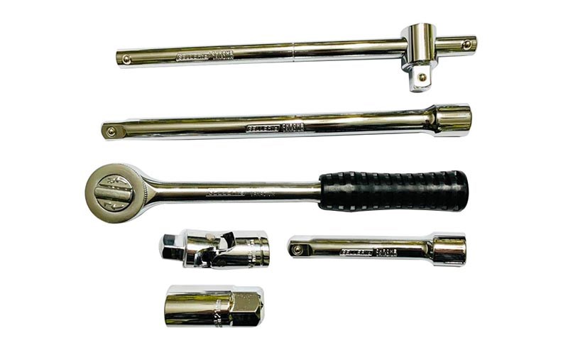 SOCKET WRENCH SET